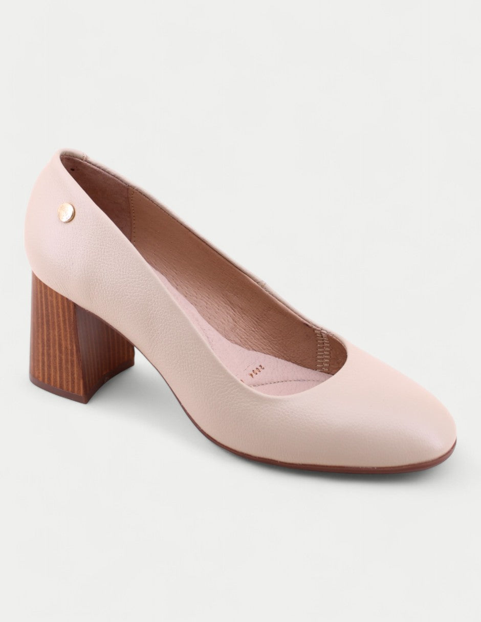 Zapatilla Isis 02 de piel hueso con tacón block tipo madera Manet, vista frontal