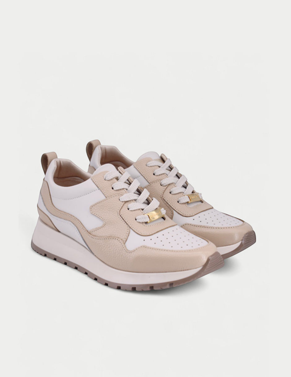 Manet Yumei 02 beige and white leather sneakers with gold accents and perforated toe box.