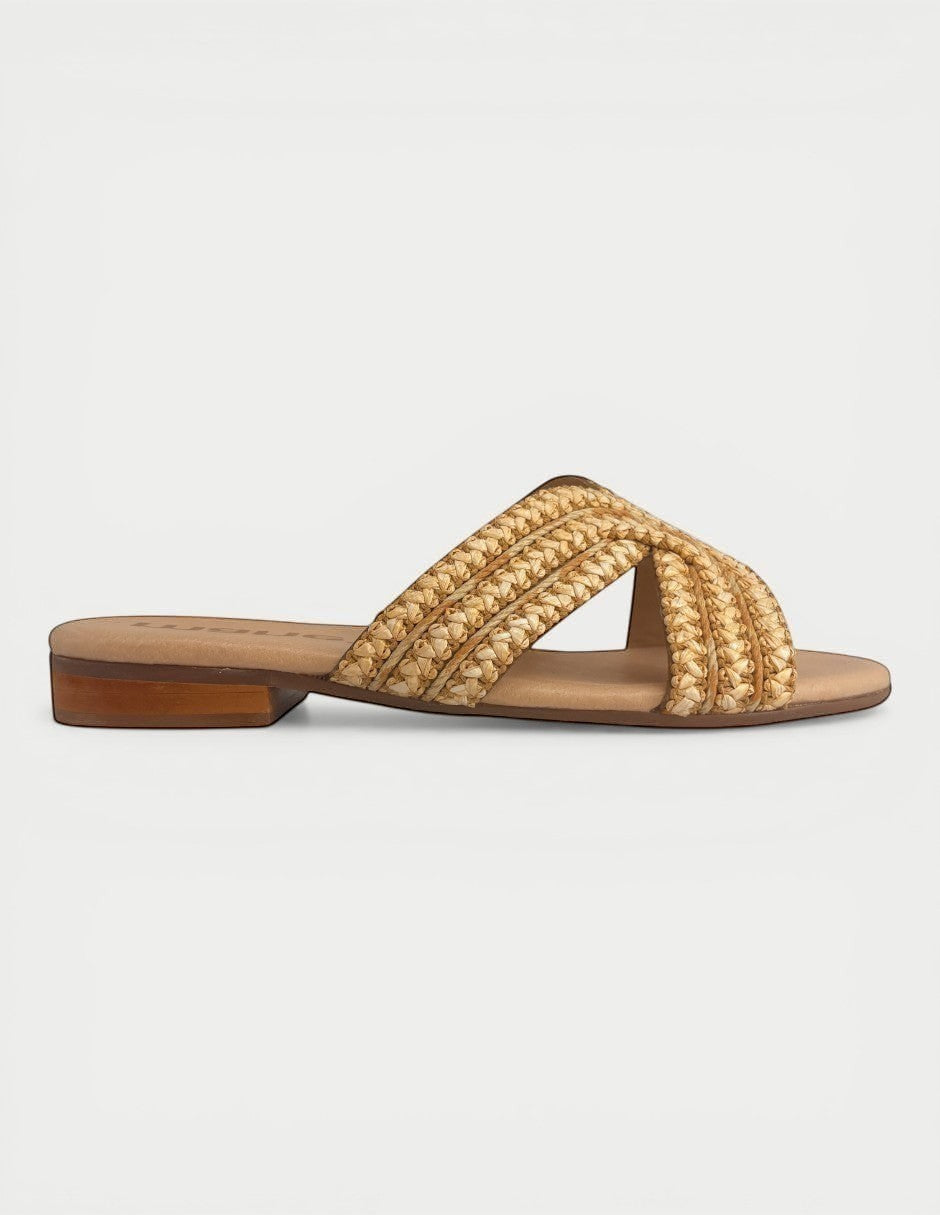 Manet Romy 01 natural woven strap flat sandals with a low heel. Comfortable and stylish for everyday wear.
